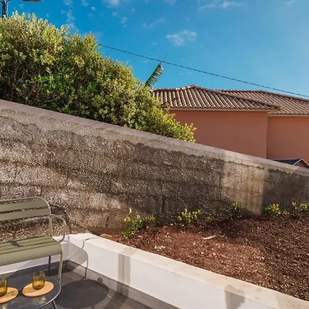 Guestready - Hillside Escape I