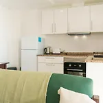 Gasthuis Guestready - Hillside Escape I