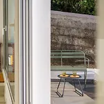 Гостевой дом Guestready - Hillside Escape I Камара-де-Лобуш