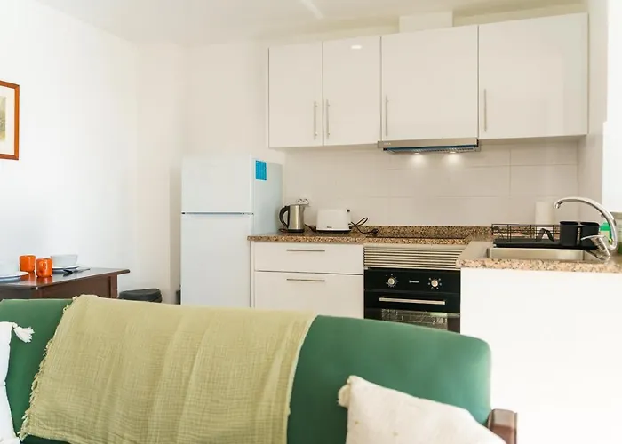 Gasthof Guestready - Hillside Escape I