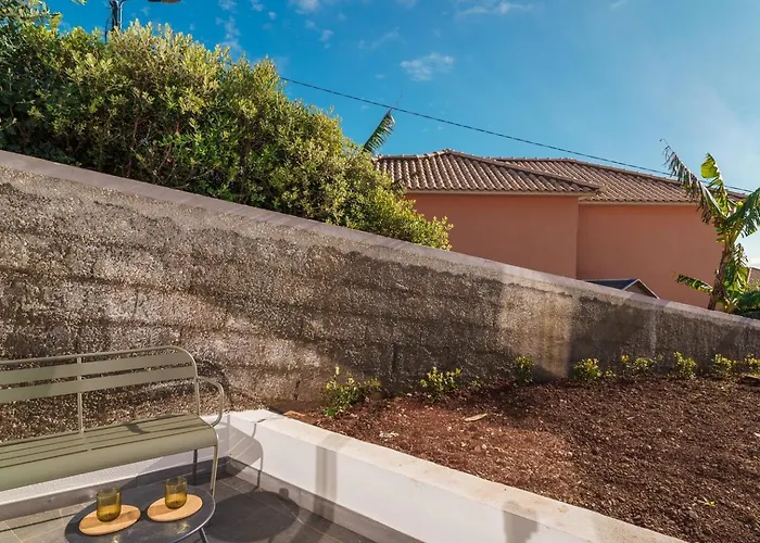 Guestready - Hillside Escape I